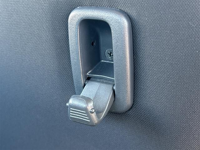 アルト Ｌ　ナビ　キーレスエントリー　アイドリングストップ　シートヒーター　ＣＶＴ　盗難防止システム　ＡＢＳ　ＥＳＣ　ＣＤ　衝突安全ボディ　エアコン　パワーステアリング　パワーウィンドウ　運転席エアバッグ（46枚目）