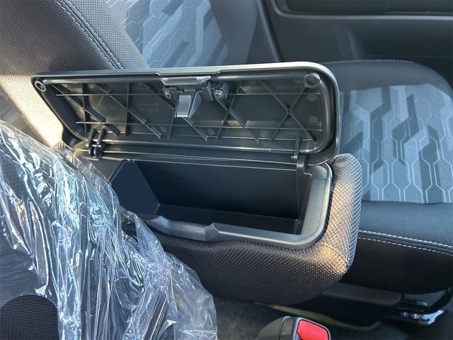 タフト Ｇ　クロムベンチャー　バックカメラ　ＴＶ　クリアランスソナー　オートクルーズコントロール　衝突被害軽減システム　オートライト　ＬＥＤヘッドランプ　スマートキー　アイドリングストップ　電動格納ミラー　シートヒーター（11枚目）