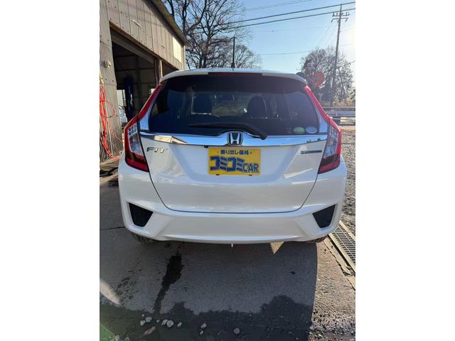 フィットハイブリッド Ｆパッケージ（3枚目）