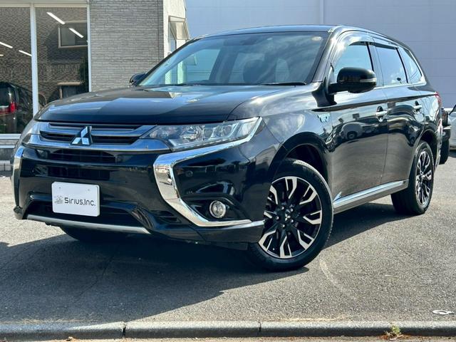 アウトランダーＰＨＥＶ Ｇナビパッケージ　ユーザー買取車／ワンオーナー車／純正ナビ／フルセグ／全方位カメラ／ＬＥＤヘッドライト／ＥＴＣ／充電ケーブルあり（2枚目）