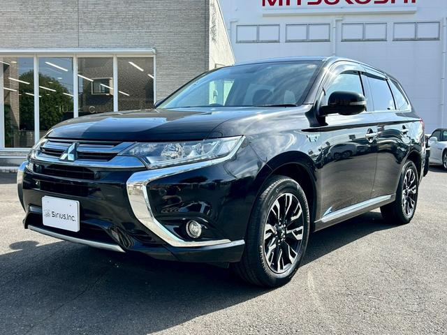 アウトランダーＰＨＥＶ Ｇナビパッケージ　ユーザー買取車／ワンオーナー車／純正ナビ／フルセグ／全方位カメラ／ＬＥＤヘッドライト／ＥＴＣ／充電ケーブルあり（7枚目）