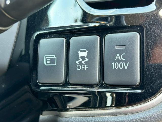 アウトランダーＰＨＥＶ Ｇナビパッケージ　ユーザー買取車／ワンオーナー車／純正ナビ／フルセグ／全方位カメラ／ＬＥＤヘッドライト／ＥＴＣ／充電ケーブルあり（22枚目）