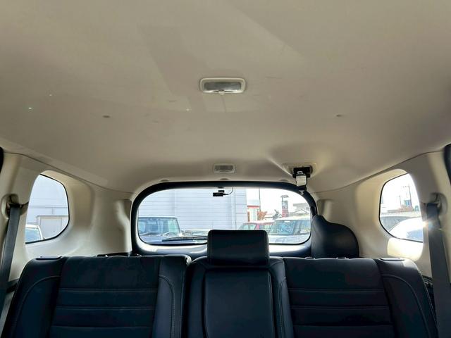 アウトランダーＰＨＥＶ Ｇナビパッケージ　ユーザー買取車／ワンオーナー車／純正ナビ／フルセグ／全方位カメラ／ＬＥＤヘッドライト／ＥＴＣ／充電ケーブルあり（25枚目）