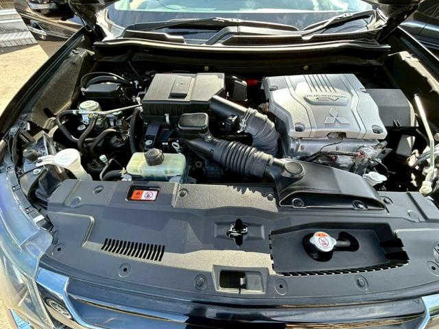 アウトランダーＰＨＥＶ Ｇナビパッケージ　ユーザー買取車／ワンオーナー車／純正ナビ／フルセグ／全方位カメラ／ＬＥＤヘッドライト／ＥＴＣ／充電ケーブルあり（31枚目）
