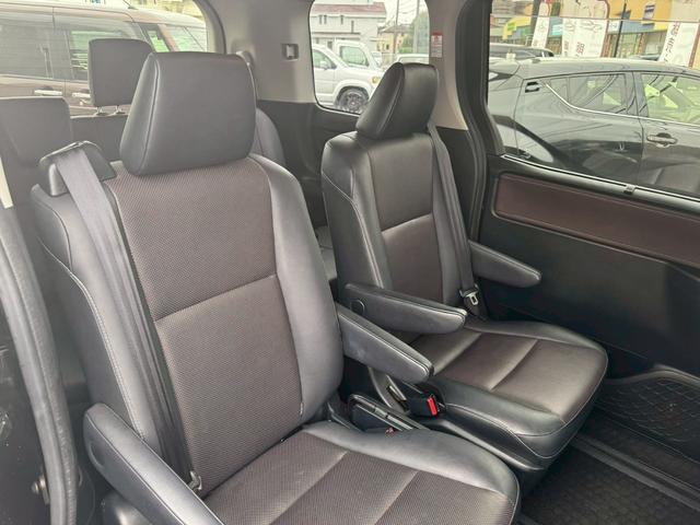 エスクァイア ハイブリッドＧｉ　ユーザー買取車／純正ナビ／フルセグ／フリップダウンモニター／両側オートスライドドア／ＥＴＣ２．０（15枚目）
