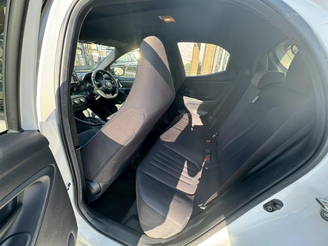 ヤリス Ｘ　ユーザー買取車／メーカーナビ／バックモニター／Ｂｌｕｅｔｏｏｔｈ接続／コーナーセンサー／衝突軽減ブレーキ／スマートキー／ＥＴＣ（18枚目）
