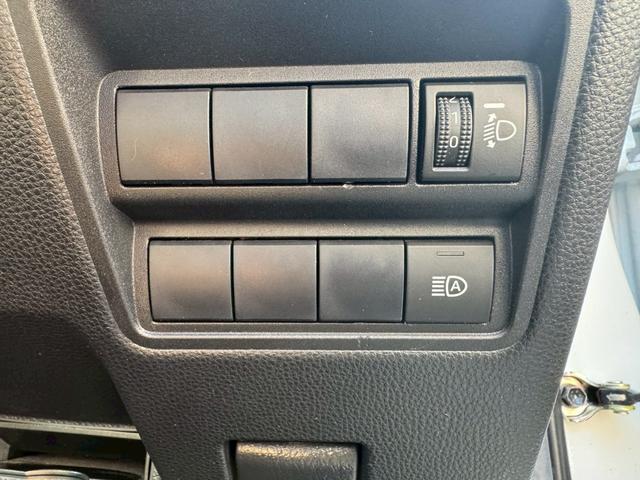 ヤリス Ｘ　ユーザー買取車／メーカーナビ／バックモニター／Ｂｌｕｅｔｏｏｔｈ接続／コーナーセンサー／衝突軽減ブレーキ／スマートキー／ＥＴＣ（30枚目）