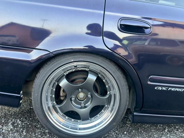 シビックフェリオ Vi-RS /5MT/寒冷地仕様/社外16インチAW/車高調新品(11枚目)