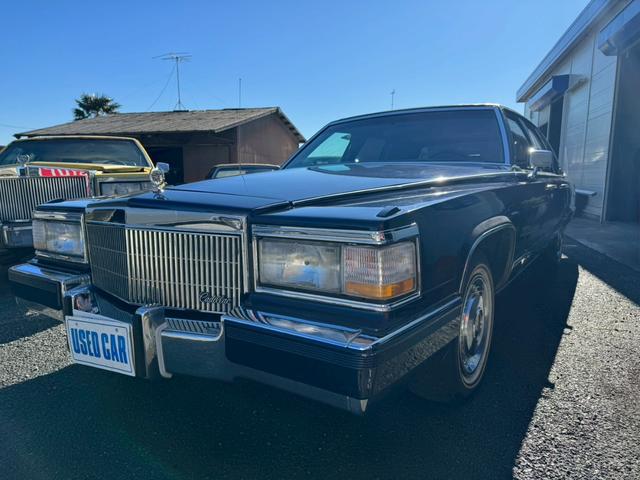 キャデラックフリートウッド ブロアム　ディーラー車／ハイドロ歴無／社外ヘッドユニット／社外スピーカー／社外アンプ（2枚目）