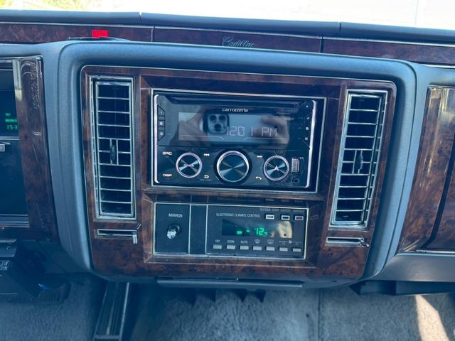 キャデラックフリートウッド ブロアム　ディーラー車／ハイドロ歴無／社外ヘッドユニット／社外スピーカー／社外アンプ（29枚目）