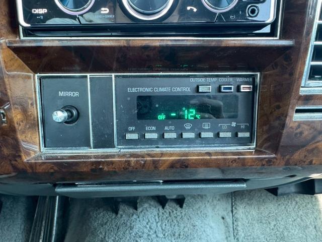 キャデラックフリートウッド ブロアム　ディーラー車／ハイドロ歴無／社外ヘッドユニット／社外スピーカー／社外アンプ（31枚目）