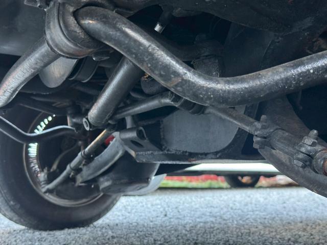 キャデラックフリートウッド ブロアム　８ナンバー事務室登録／２Ｐ４Ｂ／セミレイン／オーディオカスタム／トリプルホワイト外装（16枚目）