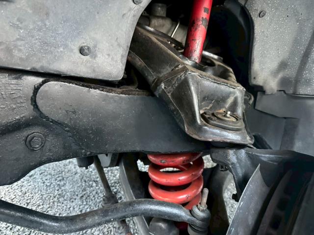 キャデラックフリートウッド ブロアム　８ナンバー事務室登録／２Ｐ４Ｂ／セミレイン／オーディオカスタム／トリプルホワイト外装（17枚目）