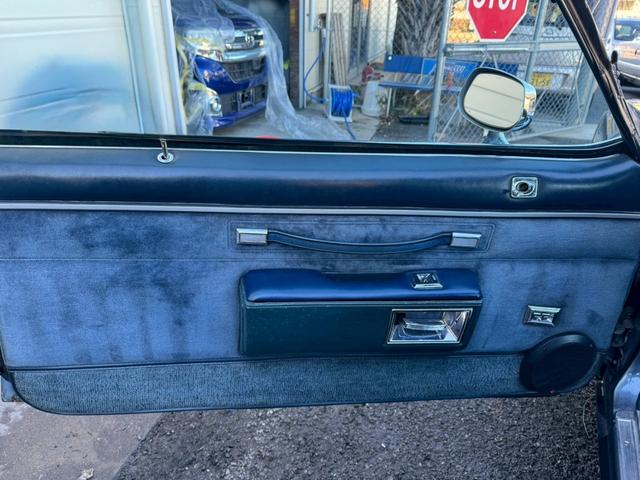 シボレーカプリス クラシック　８ナンバー放宣／２Ｐ６Ｂ／レインフォース／オーディオカスタム（20枚目）