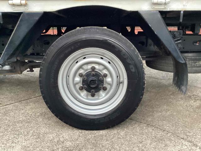 アトラストラック 　Ｗキャブスーパーロー　ＭＴ　ＥＴＣ　バックカメラ　電動格納ミラー　エアコン　パワーウィンドウ　運転席エアバッグ（27枚目）