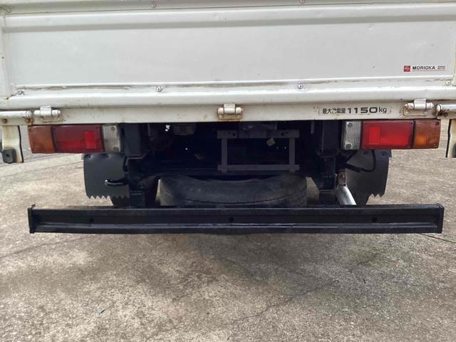 アトラストラック 　Ｗキャブスーパーロー　ＭＴ　ＥＴＣ　バックカメラ　電動格納ミラー　エアコン　パワーウィンドウ　運転席エアバッグ（29枚目）