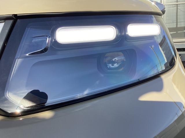 フリード クロスター　ＥＣＯＮモード　地デジフルセグ　両側電動パワースライドドア　後カメラ　ドラレコ　ＵＳＢ　ＬＥＤヘッドランプ　エアコン　ＥＳＣ　オートクルーズコントロール　サイドエアバック　シートヒーター（9枚目）