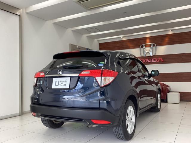 ヴェゼル X・ホンダセンシング Rカメラ Wエアバッグ アクティブクルーズコントロール オートエアコン LEDランプ 衝突軽減ブレ-キ パワステ カーテンエアバック USBポート スマートキーシステム TVナビ(4枚目)