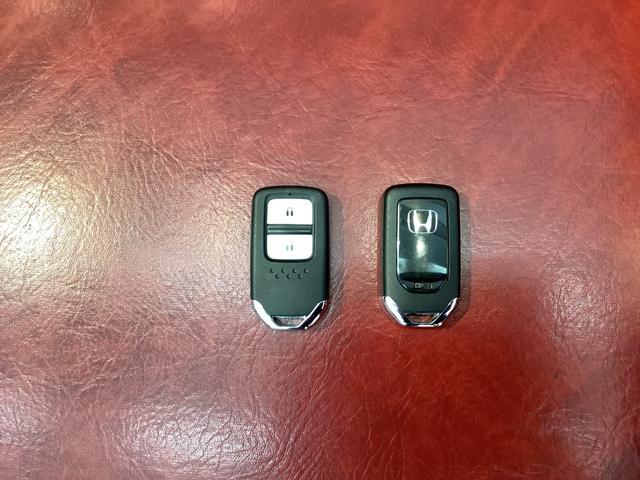 ヴェゼル X・ホンダセンシング Rカメラ Wエアバッグ アクティブクルーズコントロール オートエアコン LEDランプ 衝突軽減ブレ-キ パワステ カーテンエアバック USBポート スマートキーシステム TVナビ(39枚目)