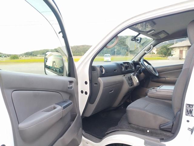 NV350キャラバンバン ロングDXターボ 5ドアバン2.5ディーゼルターボDXロング NO.72(22枚目)