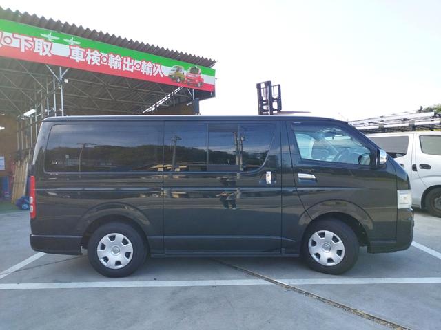 ハイエースバン ロングスーパーＧＬ　５ドアバン２．０スーパーＧＬロングＷエアコン　キャンピング登録　記録簿付き　８ナンバー　ベッドキットＮＯ．２２（8枚目）