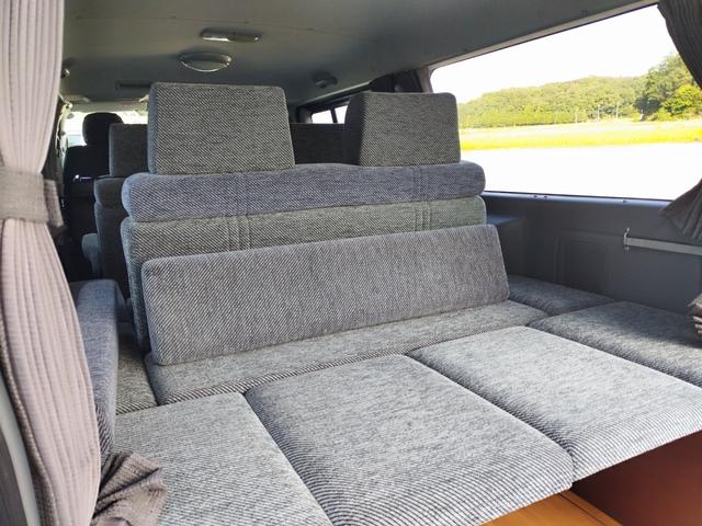 ハイエースバン ロングスーパーＧＬ　５ドアバン２．０スーパーＧＬロングＷエアコン　キャンピング登録　記録簿付き　８ナンバー　ベッドキットＮＯ．２２（17枚目）