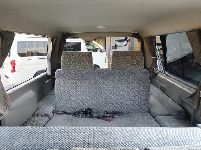 ハイエースバン ロングスーパーＧＬ　５ドアバン２．０スーパーＧＬロングＷエアコン　キャンピング登録　記録簿付き　８ナンバー　ベッドキットＮＯ．２２（23枚目）
