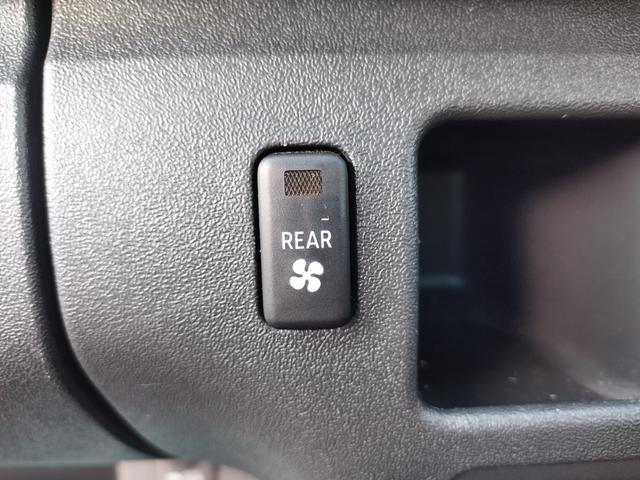 ハイエースバン ロングスーパーＧＬ　５ドアバン２．０スーパーＧＬロングＷエアコン　キャンピング登録　記録簿付き　８ナンバー　ベッドキットＮＯ．２２（26枚目）