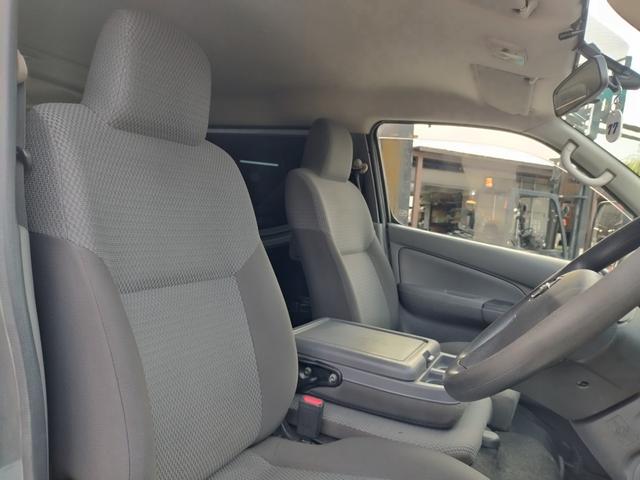 ＮＶ３５０キャラバンバン ロングＤＸターボ　５ドアバン２．５ディーゼルターボＤＸロングＥブレーキ記録簿付きＮＯ．７７（25枚目）