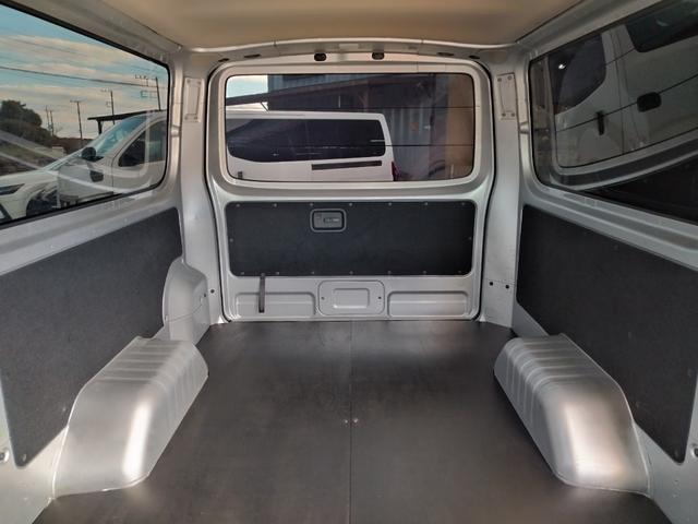 NV350キャラバンバン ロングDXターボ 5ドアバン2.5ディーゼルターボDXロング記録簿付きNO.34 NO.34(16枚目)