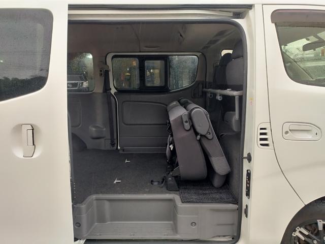 ＮＶ３５０キャラバンバン ロングプレミアムＧＸターボ　５ドアバン２．５ＤＴプレミアムＧＸロングＷエアコン電動ミラーＮＯ．　１０（17枚目）