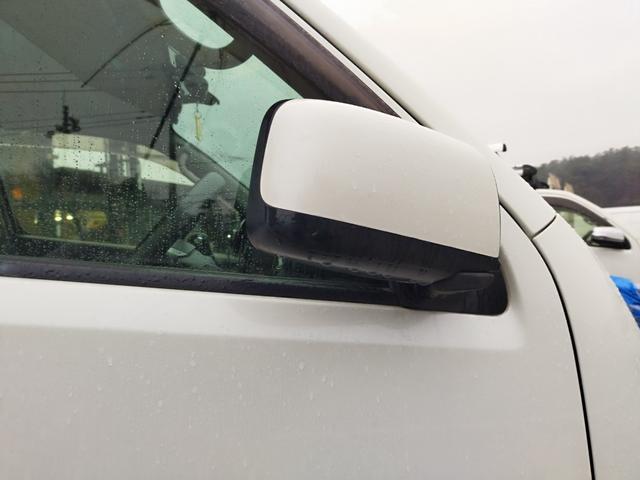 ＮＶ３５０キャラバンバン ロングプレミアムＧＸターボ　５ドアバン２．５ＤＴプレミアムＧＸロングＷエアコン電動ミラーＮＯ．　１０（32枚目）