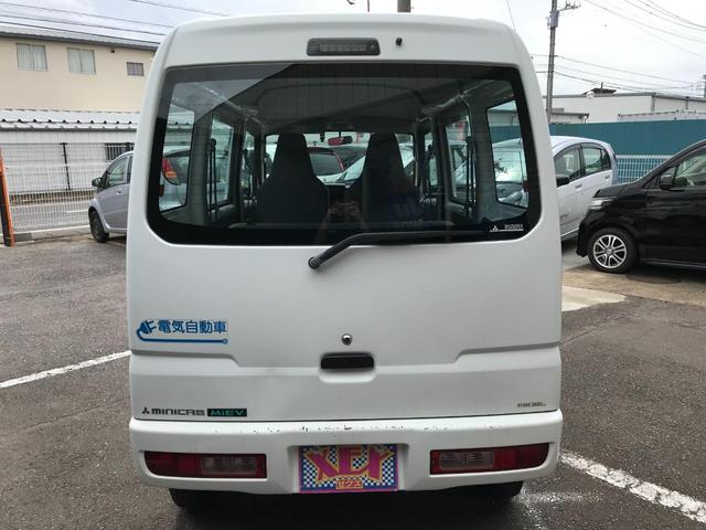 MITSUBISHI MINICAB-MIEV CD 10.5KWH 4SEATER | 2011 | WHITE MITSUBISHI MINICAB-MIEV CD 10.5KWH 4SEATER | 2011 | WHITE