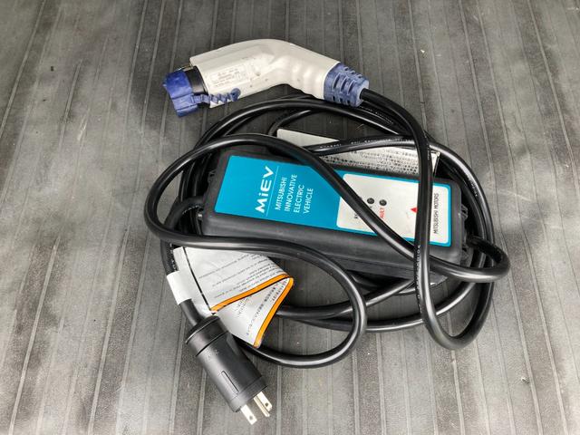 ミニキャブ・ミーブ CD 10.5kwh 4シーター エアコン パワステ ABS Wエアバック キーレスキー(51枚目)