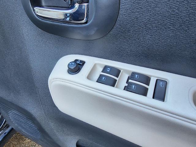 ミラココア ココアX 車検2年受渡 スマートキー 電動格納ミラー ベンチシート CVT ABS CD エアコン(9枚目)