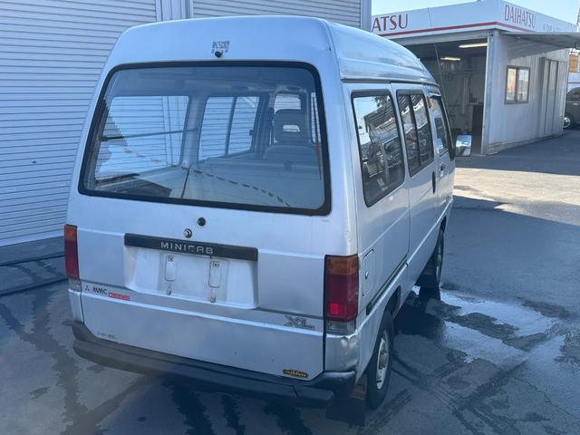 ミニキャブバン XL 4MT 禁煙車 両側スライドドア AMラジオ シガーソケット 車検R9/1(10枚目)