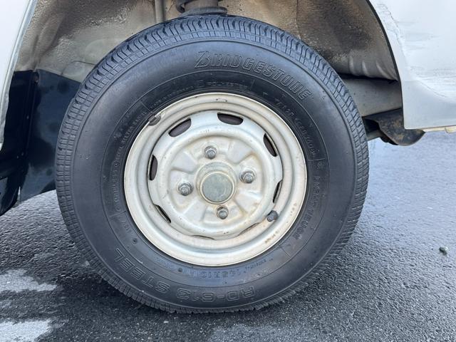 ミニキャブバン XL 4MT 禁煙車 両側スライドドア AMラジオ シガーソケット 車検R9/1(17枚目)