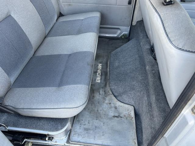 ミニキャブバン XL 4MT 禁煙車 両側スライドドア AMラジオ シガーソケット 車検R9/1(44枚目)