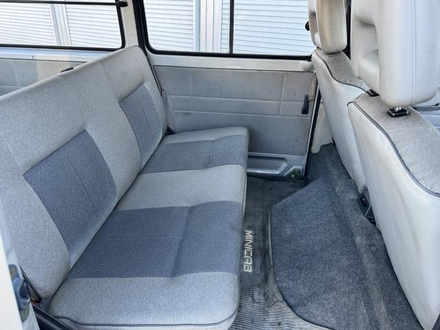 ミニキャブバン XL 4MT 禁煙車 両側スライドドア AMラジオ シガーソケット 車検R9/1(45枚目)
