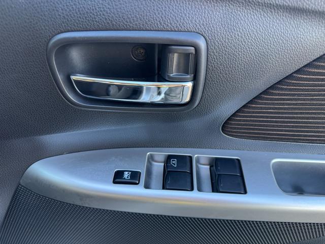 ｅＫカスタム Ｇ　プッシュスタート　スマートキー　オートエアコン　カーナビ　純正アルミホイール　禁煙車　車検Ｒ８／１２（30枚目）