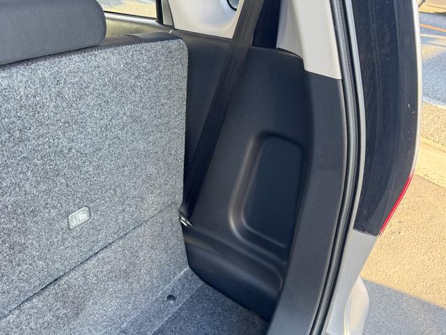 ｅＫカスタム Ｇ　プッシュスタート　スマートキー　オートエアコン　カーナビ　純正アルミホイール　禁煙車　車検Ｒ８／１２（39枚目）