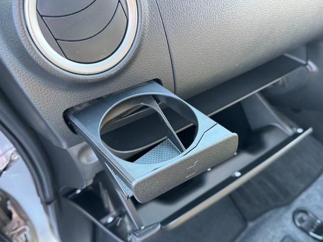 ｅＫカスタム Ｇ　プッシュスタート　スマートキー　オートエアコン　カーナビ　純正アルミホイール　禁煙車　車検Ｒ８／１２（44枚目）