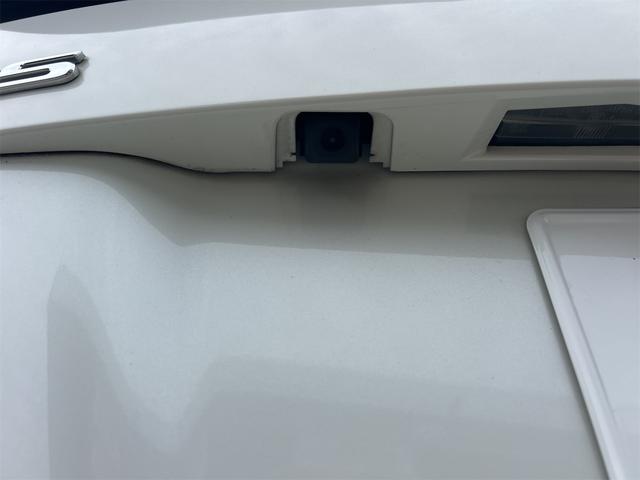 プリウス S ETC バックカメラ ナビ アルミホイール オートライト HID スマートキー アイドリングストップ 電動格納ミラー CVT 盗難防止システム 衝突安全ボディ ABS ESC CD(22枚目)