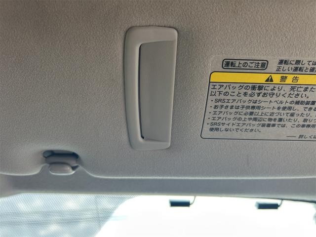 プリウス S ETC バックカメラ ナビ アルミホイール オートライト HID スマートキー アイドリングストップ 電動格納ミラー CVT 盗難防止システム 衝突安全ボディ ABS ESC CD(47枚目)