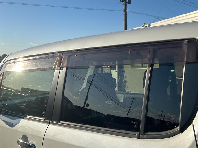 ＭＲワゴン 　ＥＴＣ　バックカメラ　ナビ　オートライト　スマートキー　電動格納ミラー　ベンチシート　ＣＶＴ　アルミホイール　エアコン　パワーウィンドウ（24枚目）