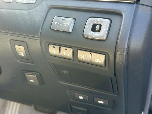 LS LS600hL後席セパレートシートパッケージ サンルーフ 社外21インチAW ローダウン エアサスコントローラー ベージュレザー クルーズコントロール LEDヘッドライト パワーシート シートヒーター ナビ バックカメラ ETC 禁煙(34枚目)