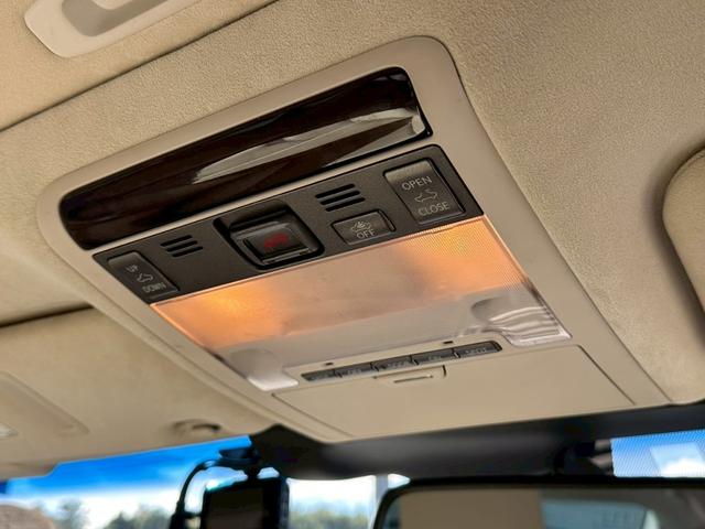 LS LS600hL後席セパレートシートパッケージ サンルーフ 社外21インチAW ローダウン エアサスコントローラー ベージュレザー クルーズコントロール LEDヘッドライト パワーシート シートヒーター ナビ バックカメラ ETC 禁煙(45枚目)