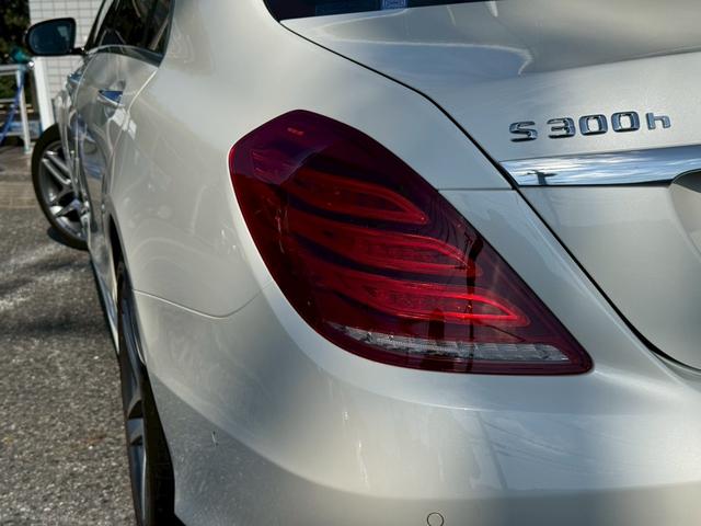 Ｓクラス Ｓ３００ｈロング　ＡＭＧライン　パノラマスライディングルーフ　ベージュ革　レーダーセーフティＰＫＧ　ＨＵＤ　Ｂｕｒｍｅｓｔｅｒサウンド　ＬＥＤヘッドライト　シートヒーター　ベンチレーション　地デジ　３６０°Ｃ　禁煙（7枚目）