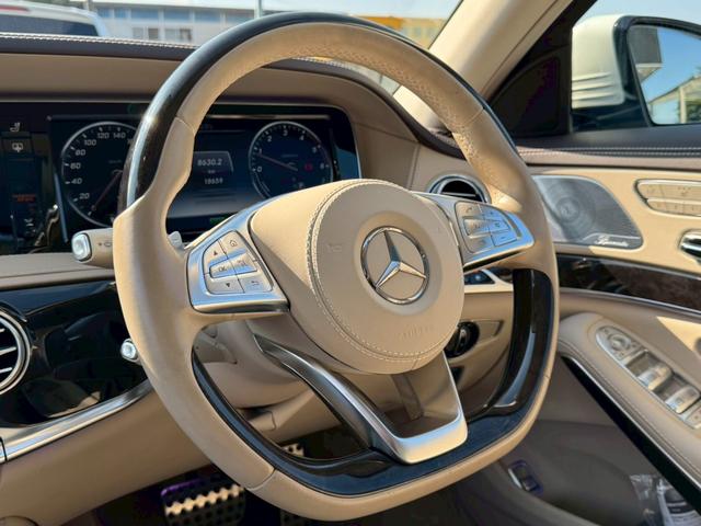 Ｓクラス Ｓ３００ｈロング　ＡＭＧライン　パノラマスライディングルーフ　ベージュ革　レーダーセーフティＰＫＧ　ＨＵＤ　Ｂｕｒｍｅｓｔｅｒサウンド　ＬＥＤヘッドライト　シートヒーター　ベンチレーション　地デジ　３６０°Ｃ　禁煙（11枚目）