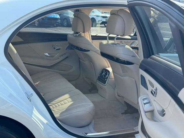 Ｓクラス Ｓ３００ｈロング　ＡＭＧライン　パノラマスライディングルーフ　ベージュ革　レーダーセーフティＰＫＧ　ＨＵＤ　Ｂｕｒｍｅｓｔｅｒサウンド　ＬＥＤヘッドライト　シートヒーター　ベンチレーション　地デジ　３６０°Ｃ　禁煙（20枚目）